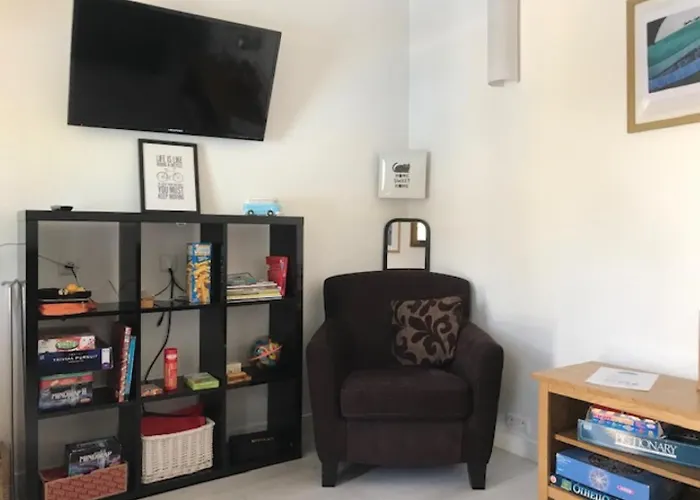 בית נופש Le Coquillage - Lovely Coastal With Private Pool. 500m *