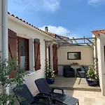 Le Coquillage - Lovely Coastal With Private Pool. 500m Prázdninový dům La Tranche-sur-Mer