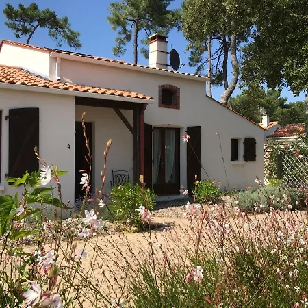 Le Coquillage - Lovely Coastal With Private Pool. 500m