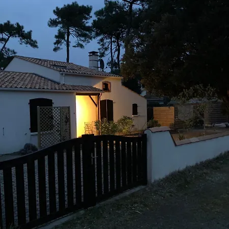 Semesterbostad Le Coquillage - Lovely Coastal With Private Pool. 500m La Tranche-sur-Mer