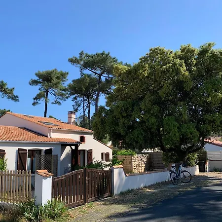 Le Coquillage - Lovely Coastal With Private Pool. 500m 펜션