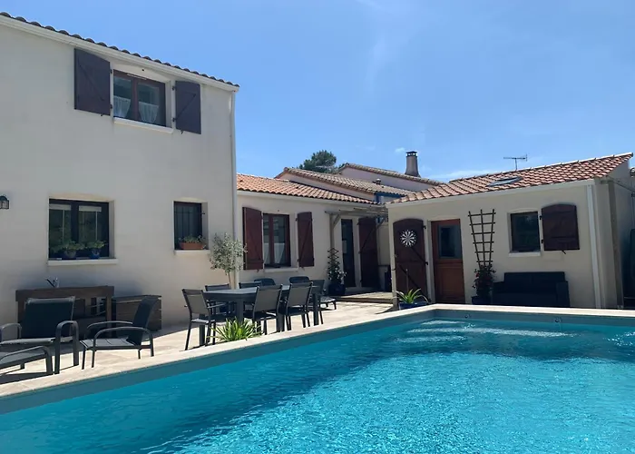 度假居 Le Coquillage - Lovely Coastal With Private Pool. 500m *