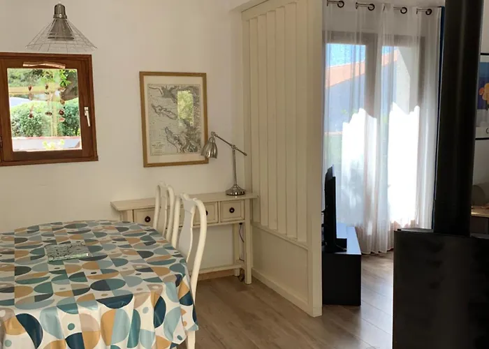 Le Coquillage - Lovely Coastal With Private Pool. 500m 度假居 *